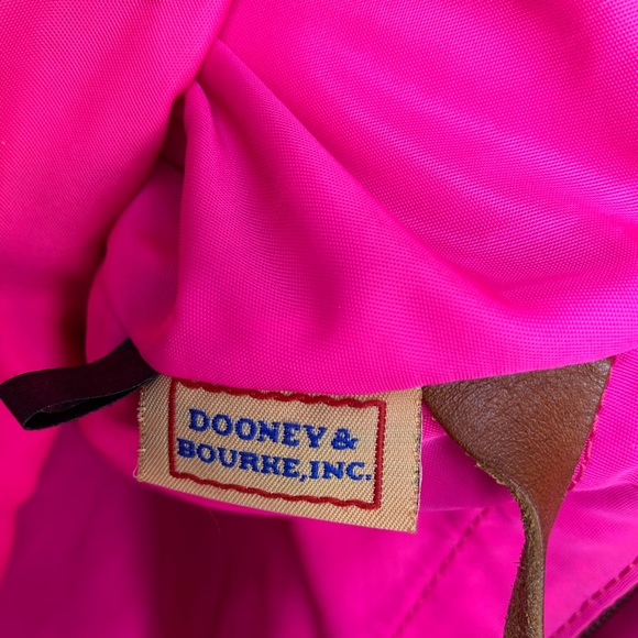 DOONEY & BOURKE NAVY NYLON BUCKLE CLOSURE SATCHEL/TOTE - Picture 9 of 16